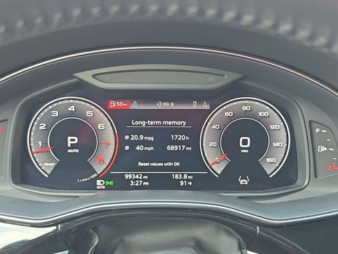 Used 2019 Audi Q8 Prestige AWD/4WD image 19