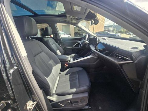 Certified 2025 Audi Q5 Premium Plus w/ Premium Plus AWD/4WD image 11