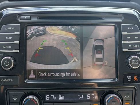 Used 2022 Nissan Maxima Platinum w/ Sport Mat Group FWD image 21