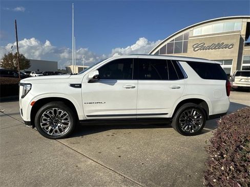 Used 2023 GMC Yukon Denali Ultimate image 8