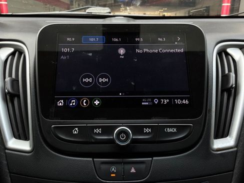 Used 2022 Chevrolet Malibu LS FWD image 28