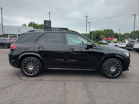 Used 2023 Mercedes-Benz GLE 450 4MATIC image 2