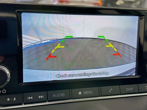 Used 2025 Nissan Sentra S image 21