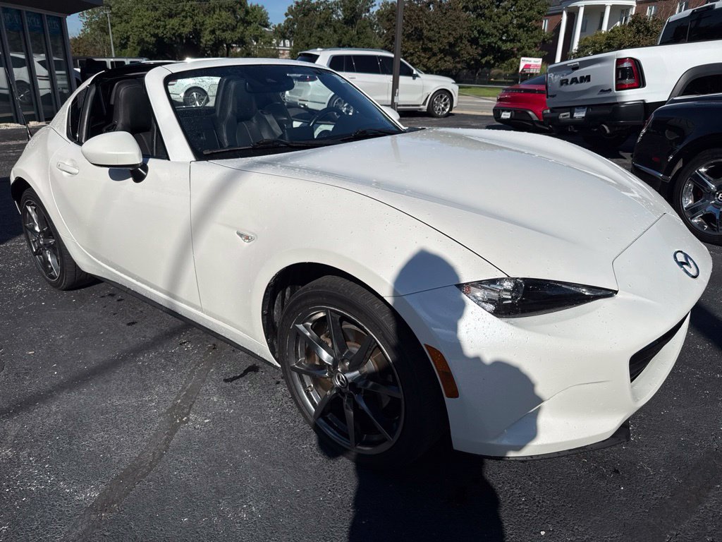 Used 2020 MAZDA MX-5 Miata RF Grand Touring RWD image 7