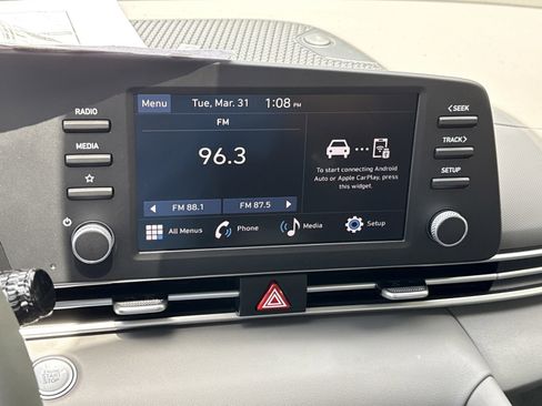 New 2026 Hyundai Elantra SEL Sport FWD image 22