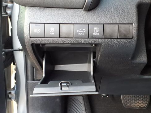 Used 2021 Toyota Camry XSE FWD image 15