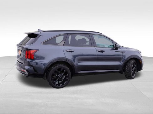 Certified 2022 Kia Sorento SX image 5