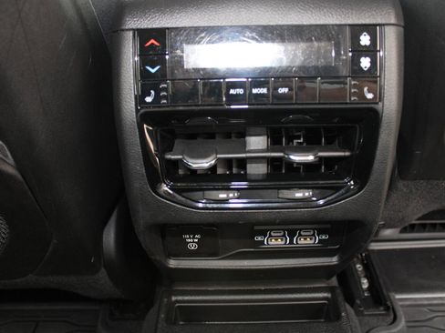 Certified 2023 Jeep Grand Cherokee L Limited image 26