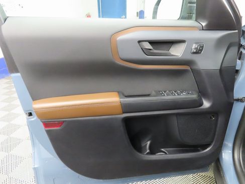 Used 2024 Ford Bronco Sport Outer Banks w/ Tech Package image 56