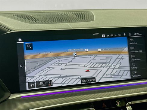 Used 2022 BMW X6 xDrive40i w/ M Sport Package image 14