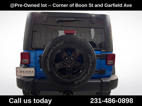 Used 2016 Jeep Wrangler Unlimited Sport w/ Mopar Black Appearance Group AWD/4WD image 8
