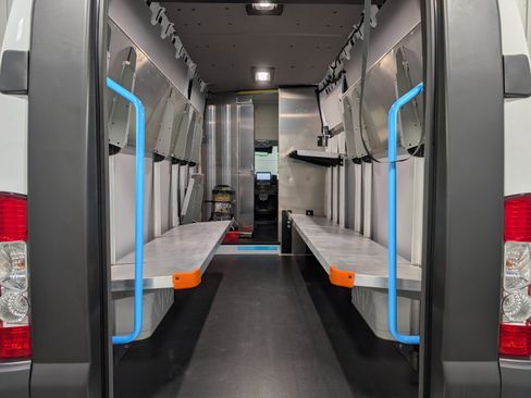 Used 2024 RAM ProMaster 3500 w/ Delivery Van Package image 21