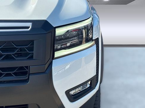 New 2026 Nissan Frontier Pro-X w/ Pro-X Convenience Package image 11