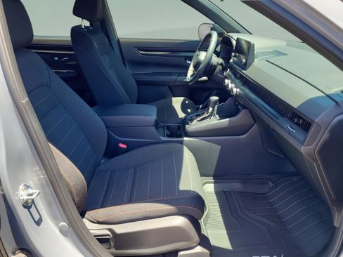 Used 2023 Honda CR-V Sport image 18