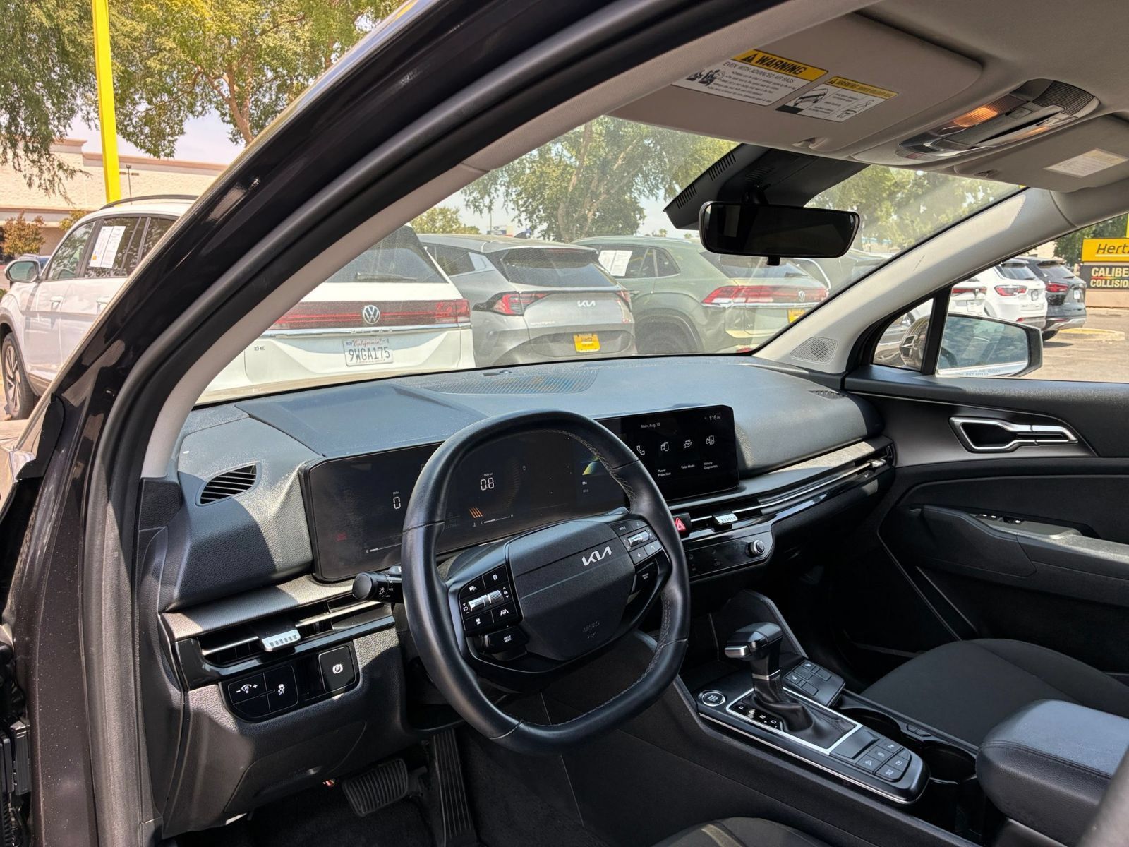 Used 2026 Kia Sportage LX AWD/4WD image 33