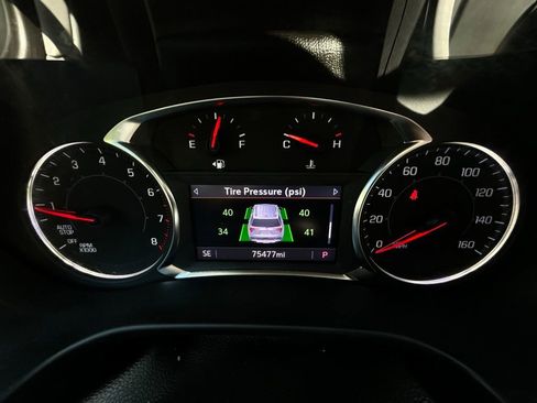 Used 2023 GMC Acadia SLT FWD image 13