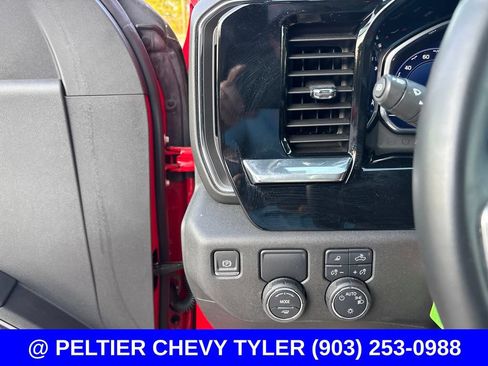 Used 2025 Chevrolet Silverado 1500 LT w/ Texas Edition Plus RWD image 13