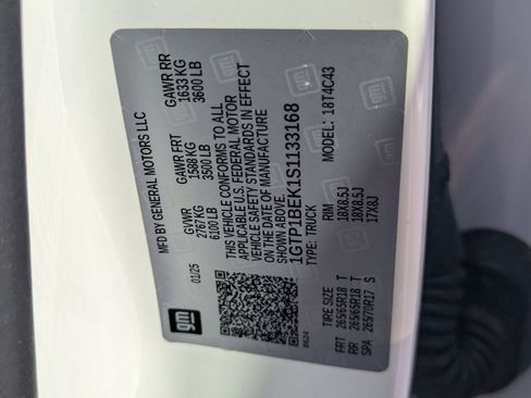 Used 2025 GMC Canyon Elevation image 37