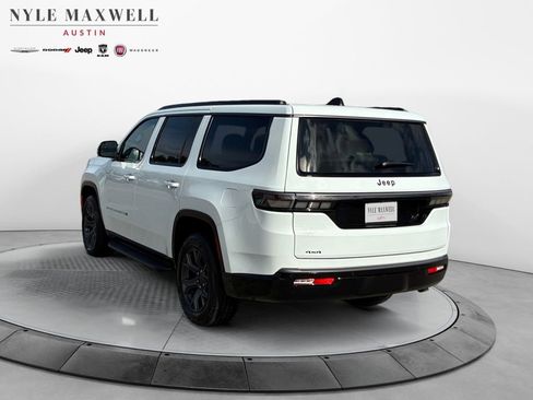 New 2026 Jeep Grand Wagoneer Limited AWD/4WD image 14