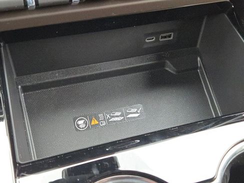 New 2026 GMC Yukon Elevation image 31