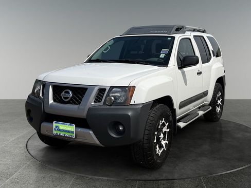 Used 2015 Nissan Xterra S w/ Value Package AWD/4WD image 3