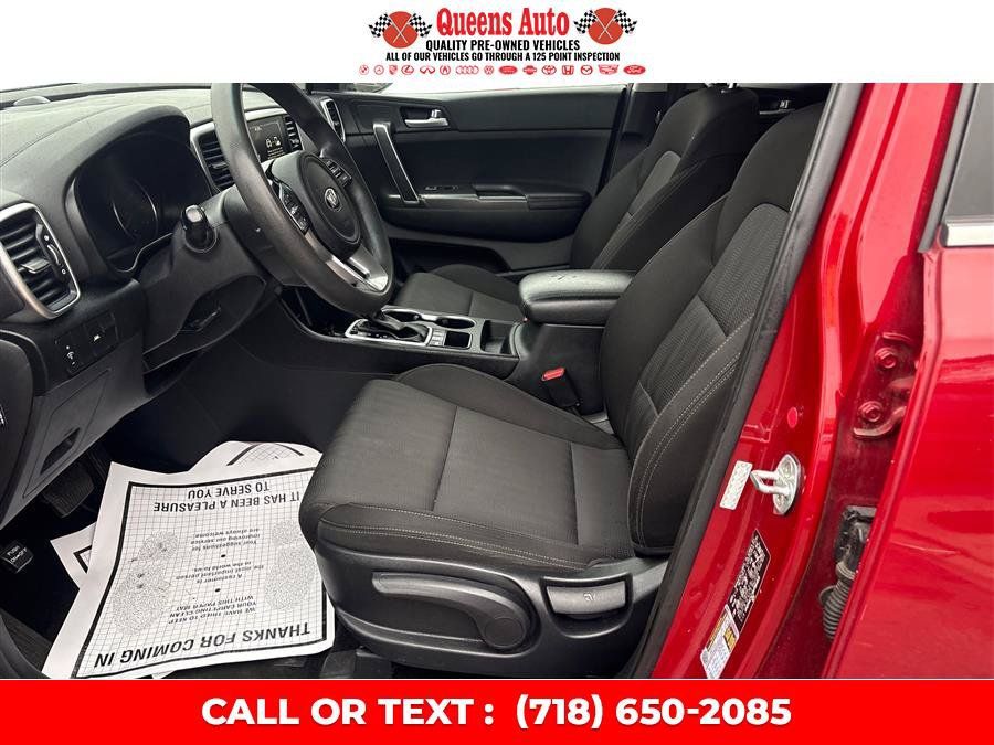 Used 2021 Kia Sportage LX AWD/4WD image 10
