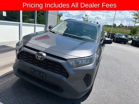 Used 2021 Toyota RAV4 LE AWD/4WD image 11