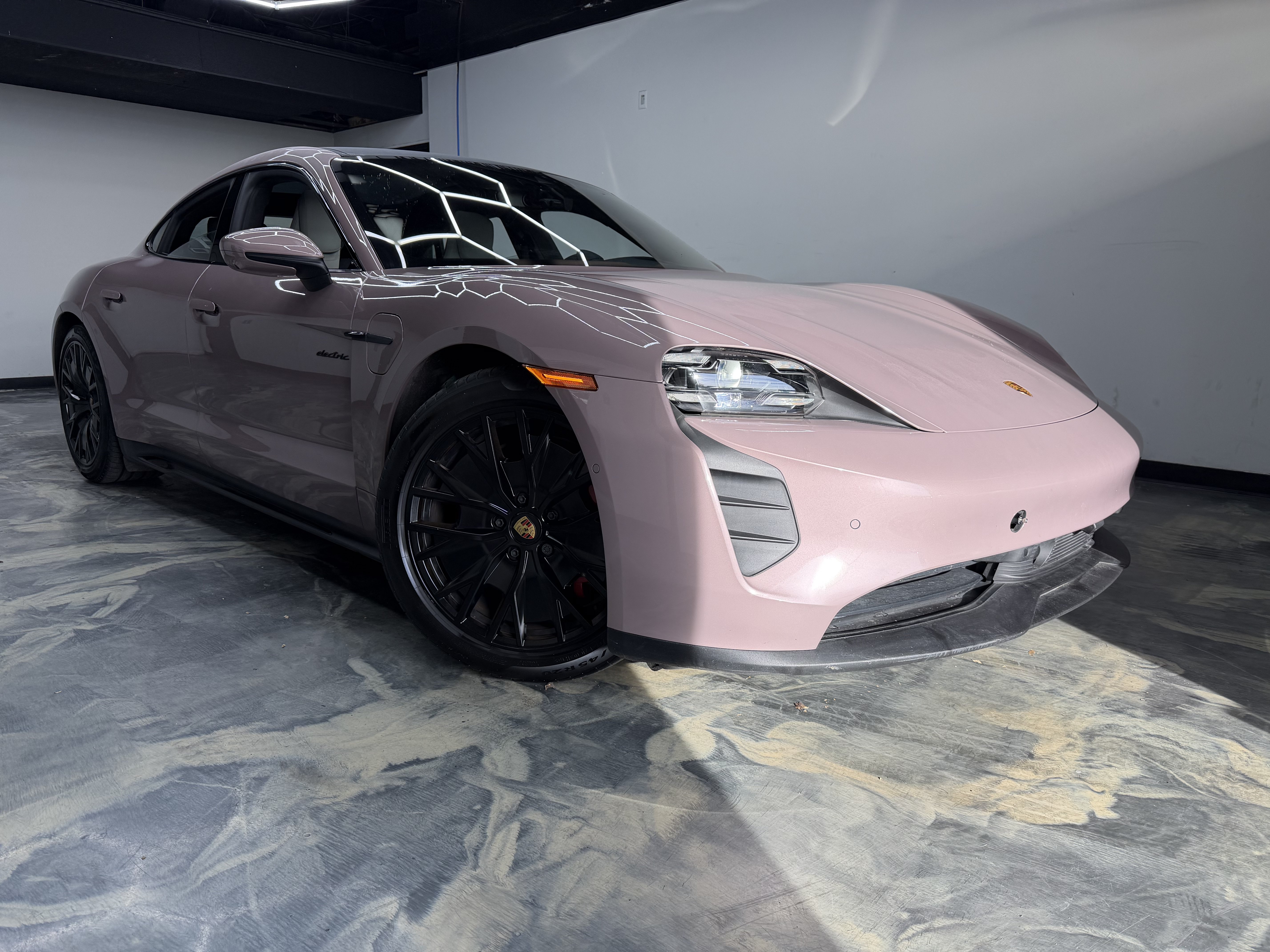 Used 2023 Porsche Taycan GTS AWD/4WD image 5