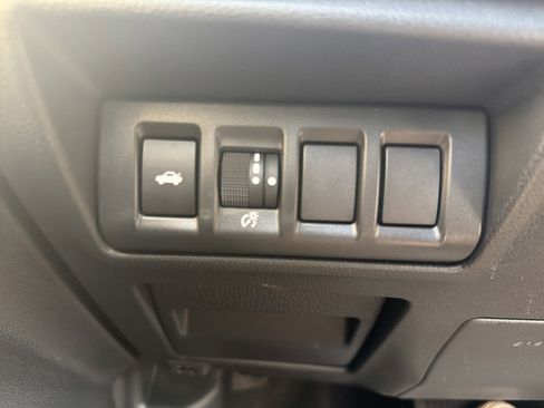 Certified 2025 Subaru Legacy Limited image 25