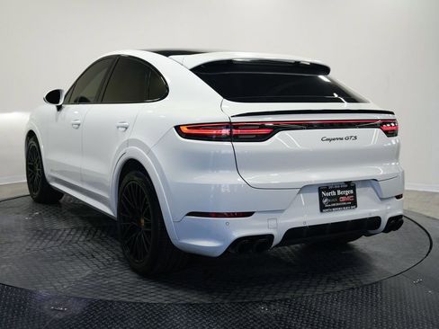 Used 2021 Porsche Cayenne GTS AWD/4WD image 6