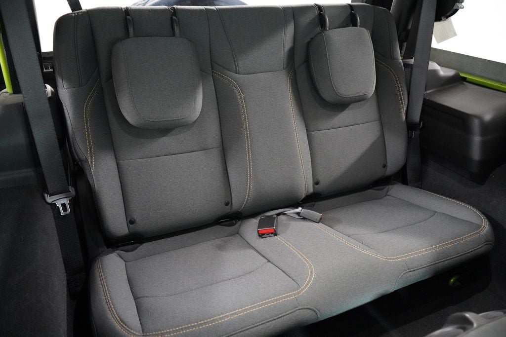 Certified 2025 Jeep Wrangler Sport AWD/4WD image 15