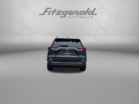 Used 2019 Toyota RAV4 Limited w/ Advanced Technology Package AWD/4WD image 6