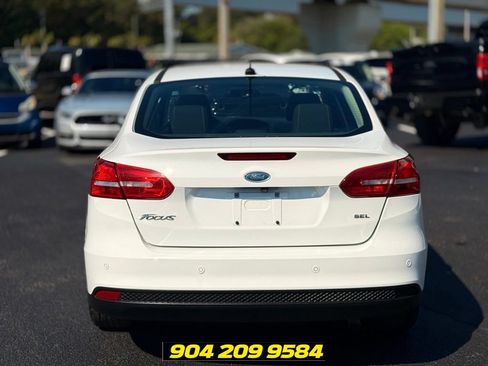 Used 2018 Ford Focus SEL FWD image 8