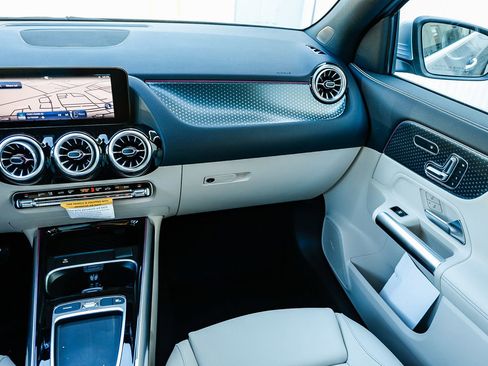 New 2026 Mercedes-Benz GLA 250 4MATIC image 15