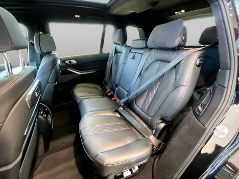 Used 2026 BMW X7 M60i AWD/4WD image 22
