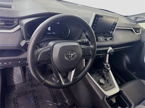 Certified 2019 Toyota RAV4 XSE image 9