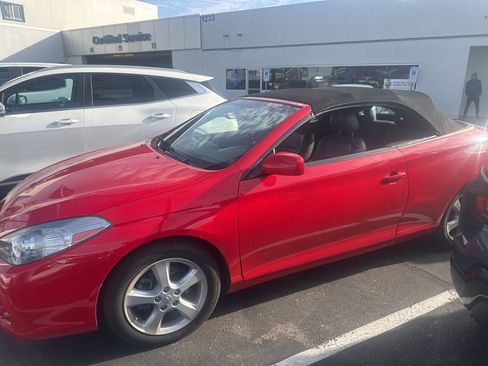 Used 2008 Toyota Solara SE image 2