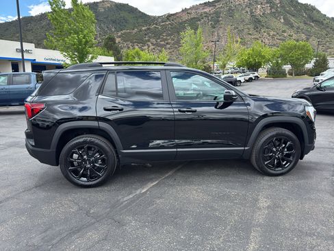 New 2026 GMC Terrain Elevation w/ Elevation Premium Package AWD/4WD image 8