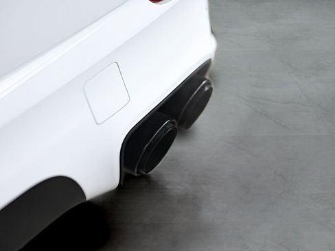 Used 2022 Porsche Cayenne GTS image 26