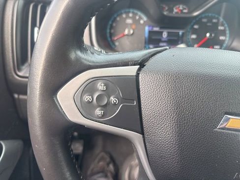 Used 2017 Chevrolet Colorado LT w/ LT Convenience Package image 14