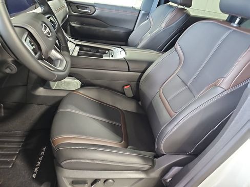 New 2026 Nissan Armada SL AWD/4WD image 15