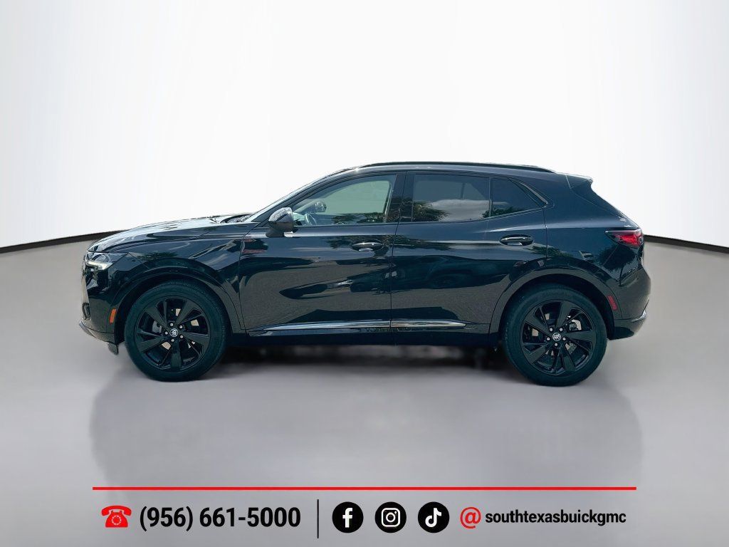 Used 2023 Buick Envision Essence w/ Sport Touring Package FWD image 4