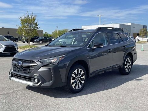 Used 2024 Subaru Outback Limited image 21