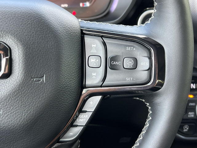 Used 2026 RAM 1500 Limited AWD/4WD image 29