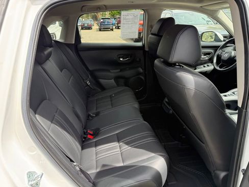Used 2024 Honda HR-V EX-L image 16