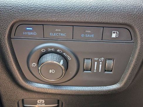 Used 2024 Jeep Grand Cherokee Limited 4xe AWD/4WD image 29