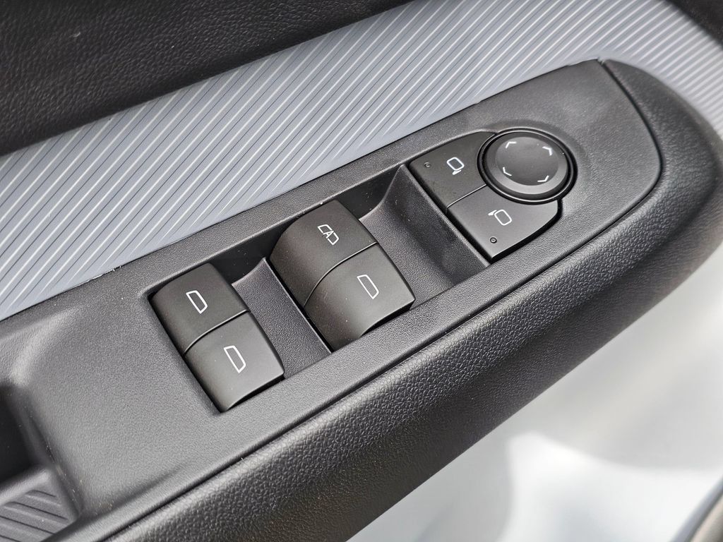 New 2027 Chevrolet Bolt LT w/ Comfort Package FWD image 13