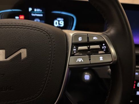 Certified 2023 Kia Telluride S w/ S Sunroof Package image 16