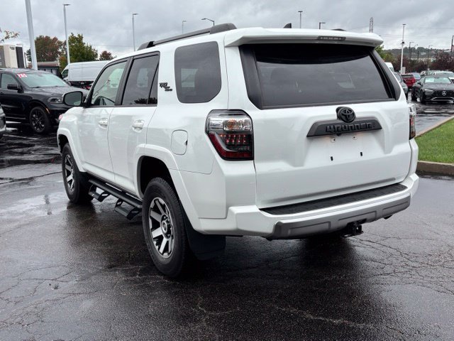 Used 2023 Toyota 4Runner TRD Off-Road Premium w/ Off Road Premium Plus Package AWD/4WD image 8
