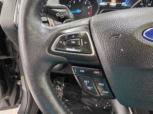 Used 2017 Ford Escape Titanium AWD/4WD image 11